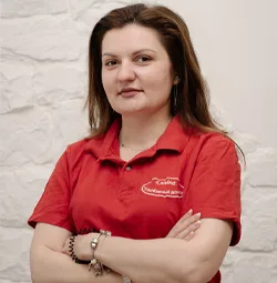 Євгенія Сологуб — Терапевт, ендодонт, клініка Улюблений Доктор у Львові